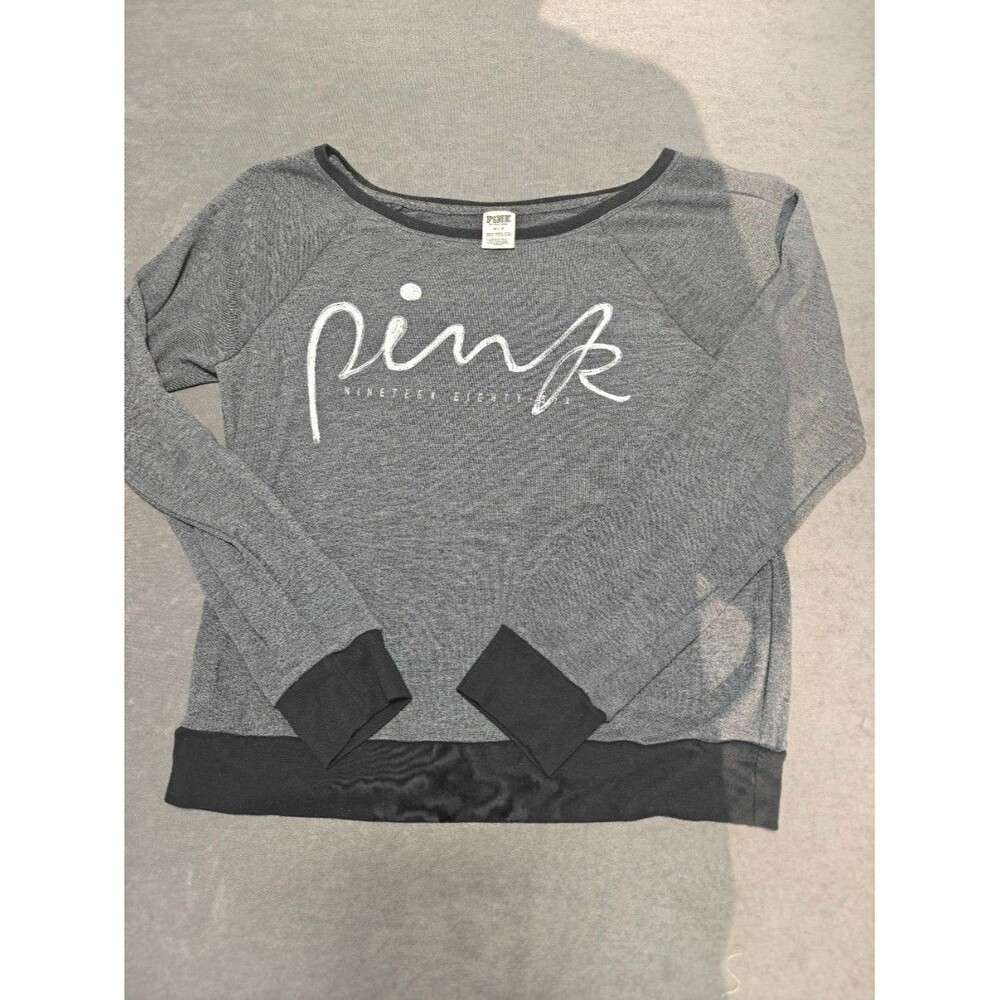 Victoria’s Secret PINK Women’s M Gray Logo Lightweight Pullover Top